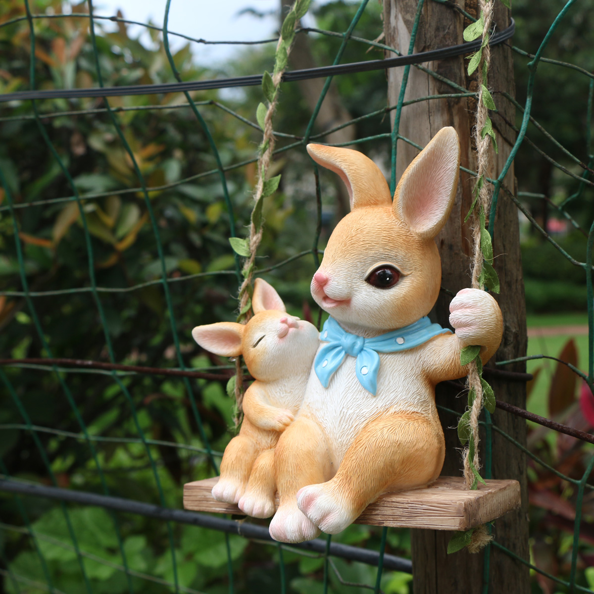 Adorable 1pc Resin Swing Rabbi - Gardening Tools Store recensie en prijs